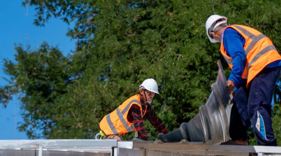 Professional residential roofers in Arkansaw, WI